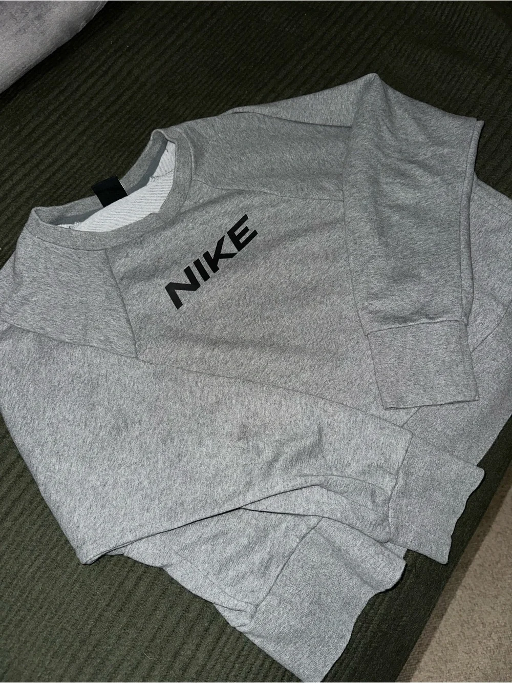 Nike Gray Crewneck Sweatshirt - Classic Logo